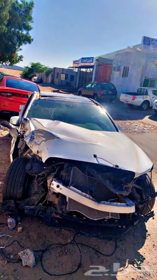 E300 2015 تشليح قطع غيار فقط 4