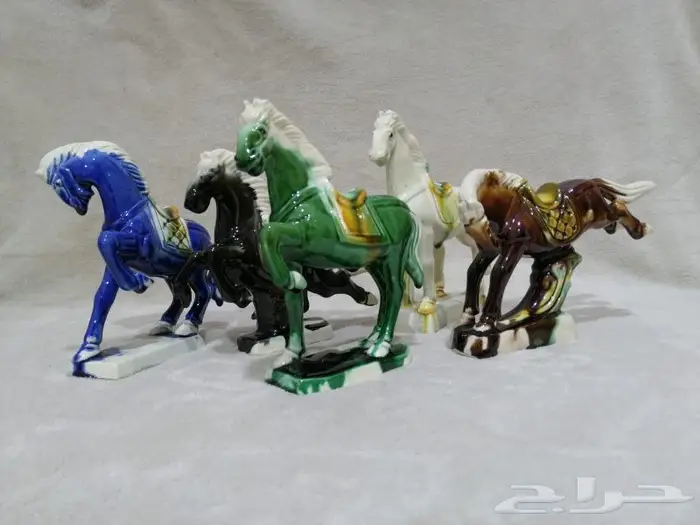 منوعات أواني و تحف 8