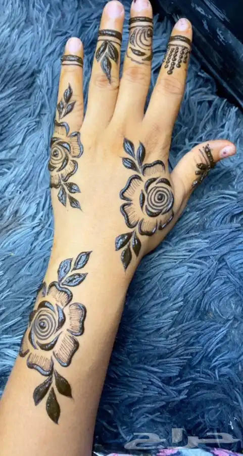 نقاشة الحنة مكة المكرة 11