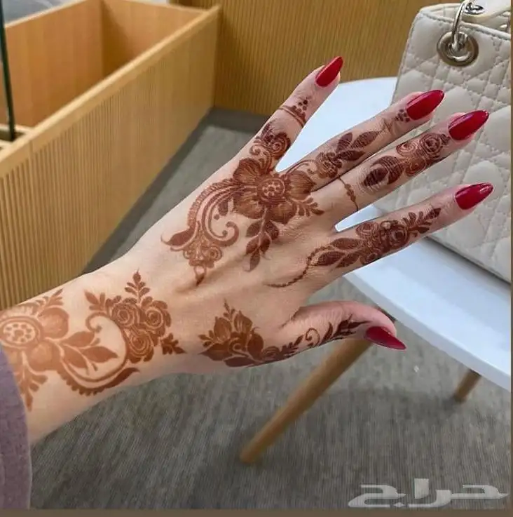 نقاشة الحنة مكة المكرة 9