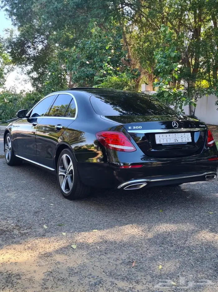تم البيع E300 فل كامل 3ازرار 4