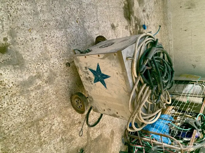 ماكينه لحام معدات 2