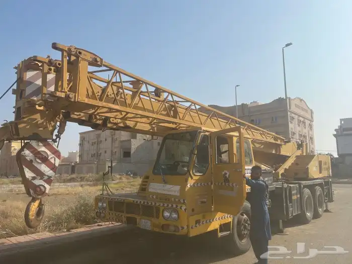 اجار رافعات وكرينات ومعدات ثقيله من 200 طن الى 7 طن جوال 7