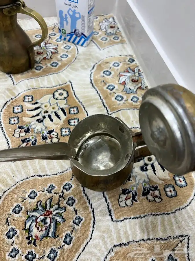 ثلاث دلال تراثيه قديمه الموقع سكاكا التوصيل لجميع للمناطق 3