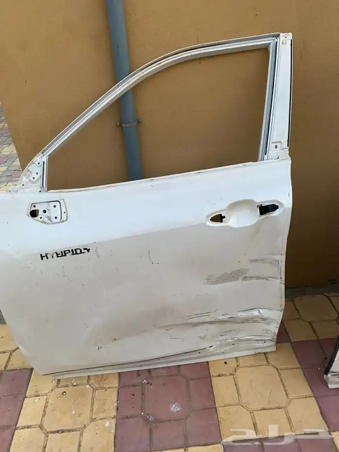 بيع بابين يسار هايلندر معى اثنين فيابر 4