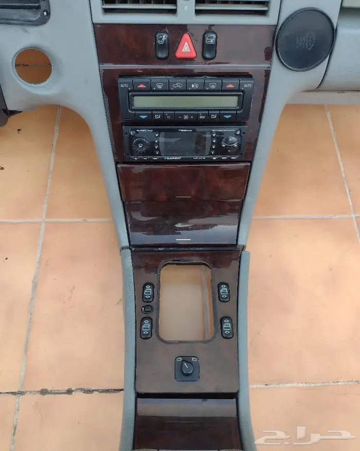 قطع مرسيدس ابو عيون E 23