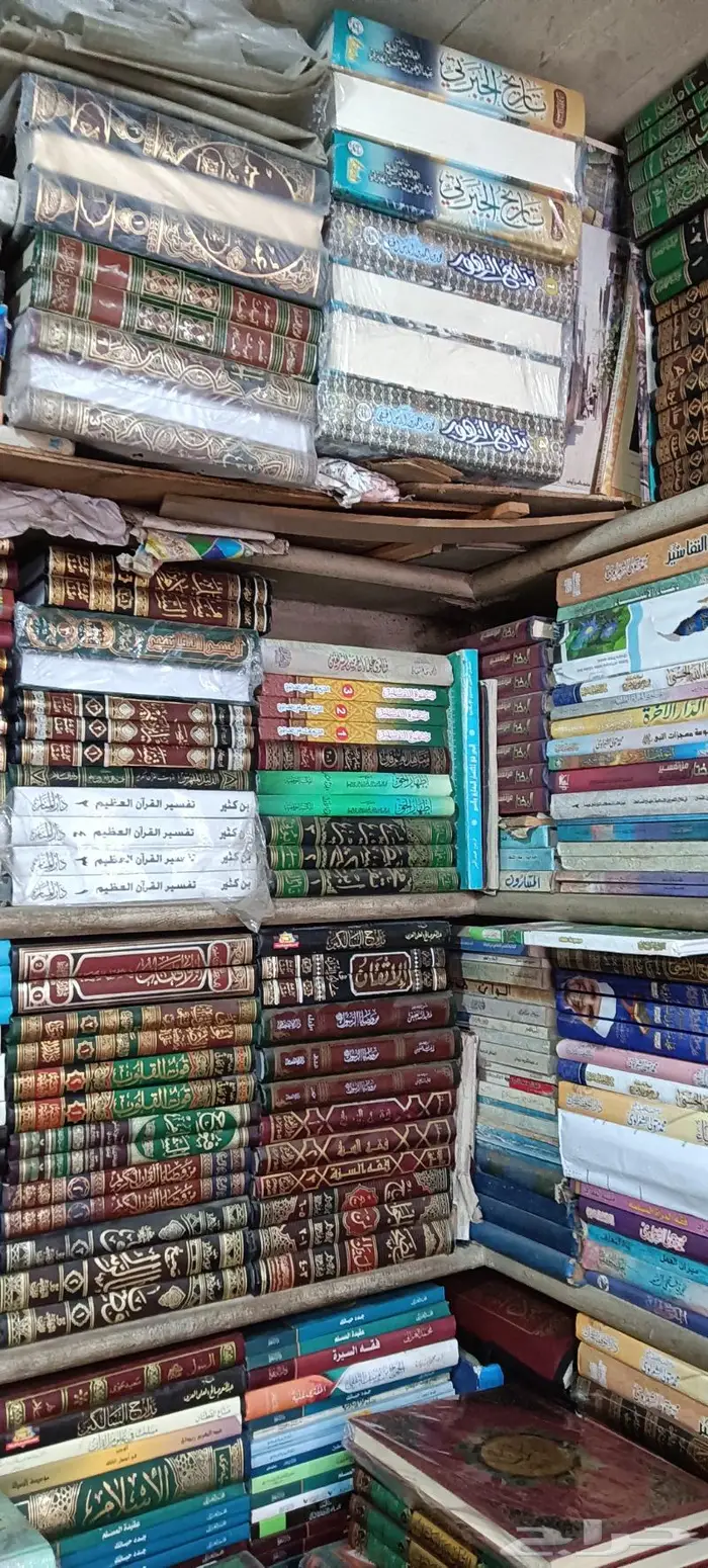 نستقبل تبرعات الكتب وفائض المكتبات 0
