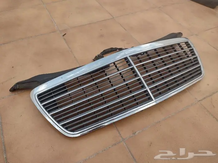 قطع مرسيدس ابو عيون E 16