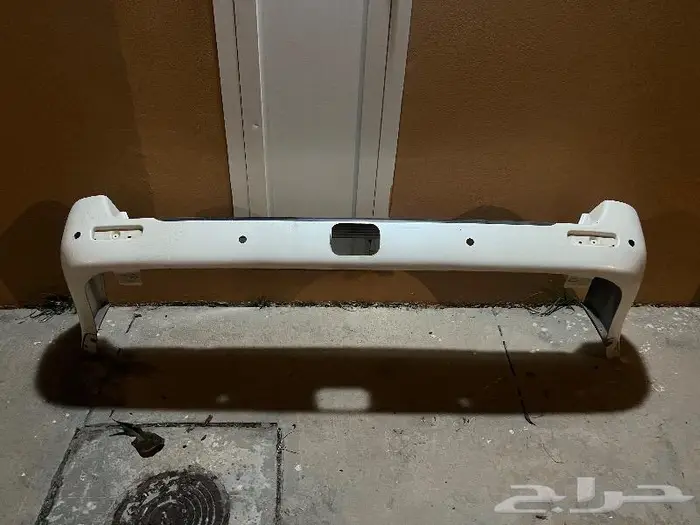 للبيع قطع غيار تويوتا لاندكروزر موديل 2007 2