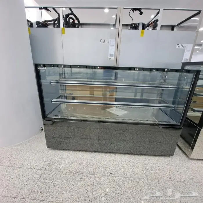 ثلاجات عرض حلويات 1