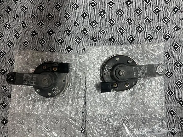 للبيع قطع غيار تويوتا كامري 2014 اصليه وكاله 1