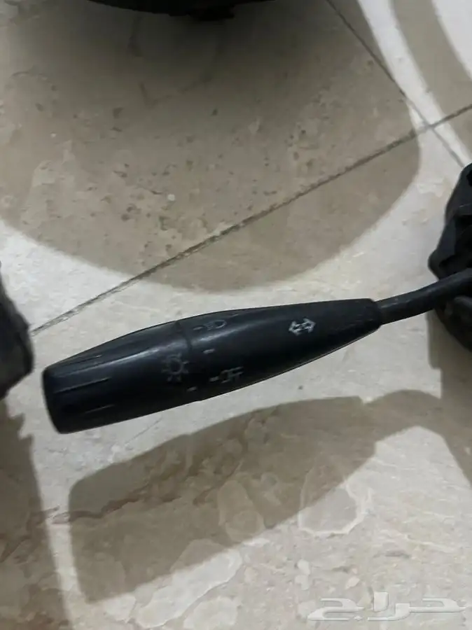 هايلكس قطع غيار ديكور درج والاصار قرباء ضرب بوري والخ   1