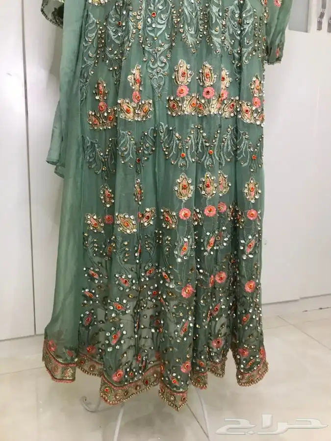 فستان سهرةهندي فساتين زواج فضي ملكة عرس عروس فخمة براق 18