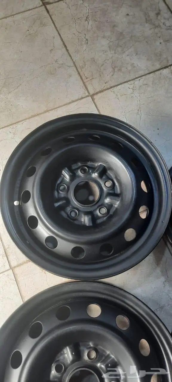 جنوط سوح كامري موديل 2000 1