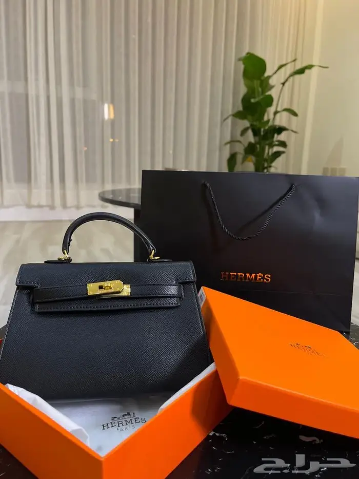 شنط نسائيه فخمه 22