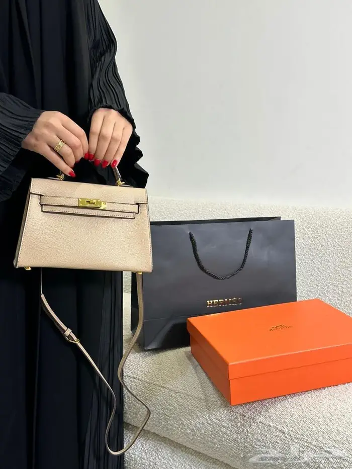 شنط نسائيه فخمه 37