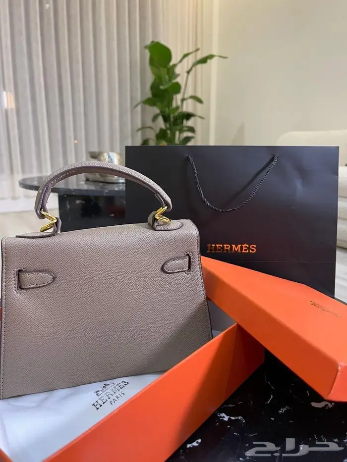 شنط نسائيه فخمه 16