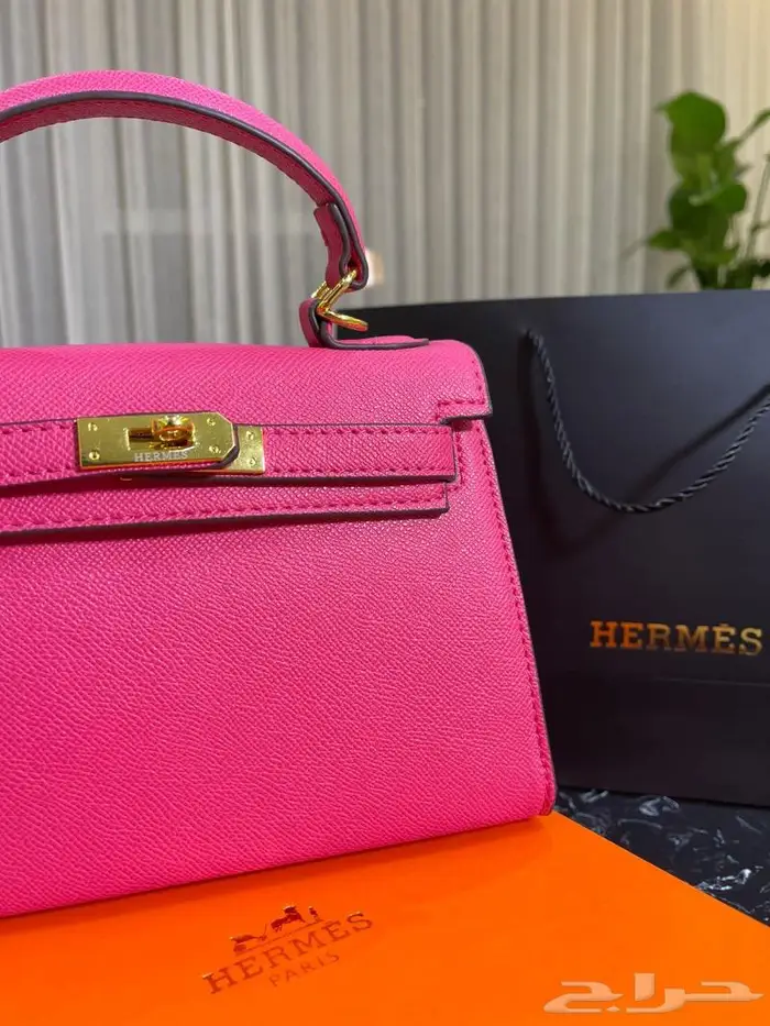 شنط نسائيه فخمه 45