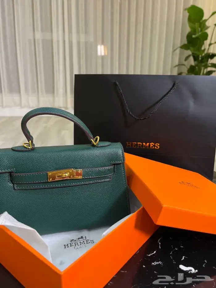 شنط نسائيه فخمه 50