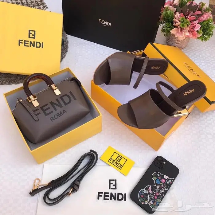 شنط نسائيه فخمه 63