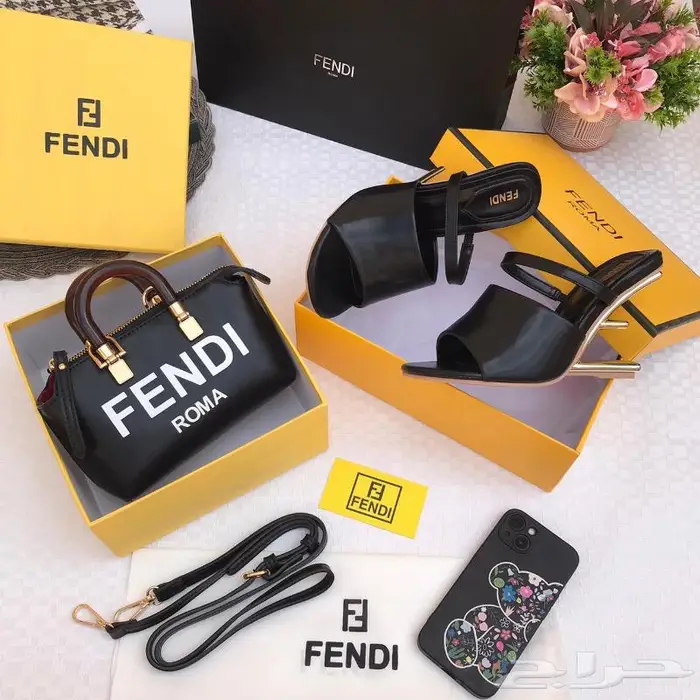 شنط نسائيه فخمه 85