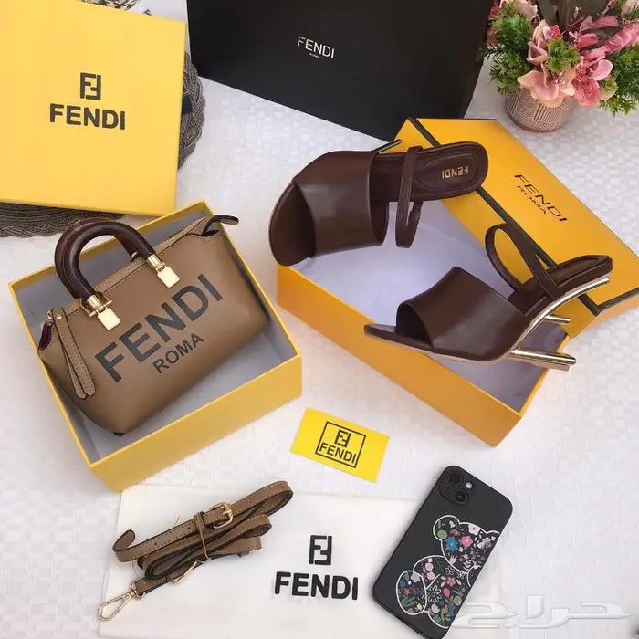 شنط نسائيه فخمه 81