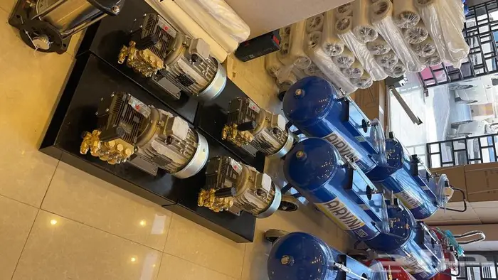اصحاب مغاسل السيارات 35