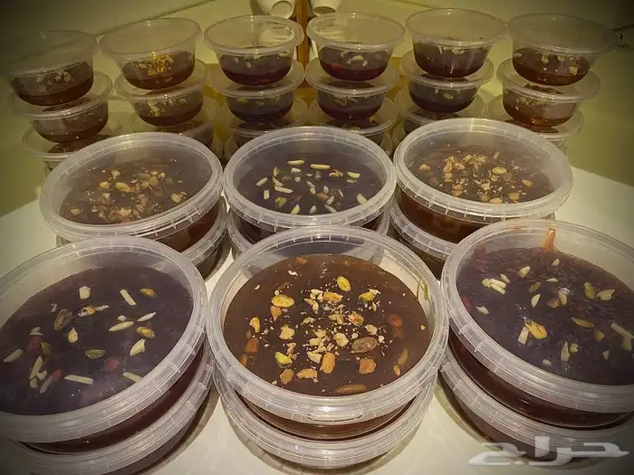 حلوى بحرينية ملكية وحلوى عمانية سلطانية وكوكيز بالشوكولاتة 19