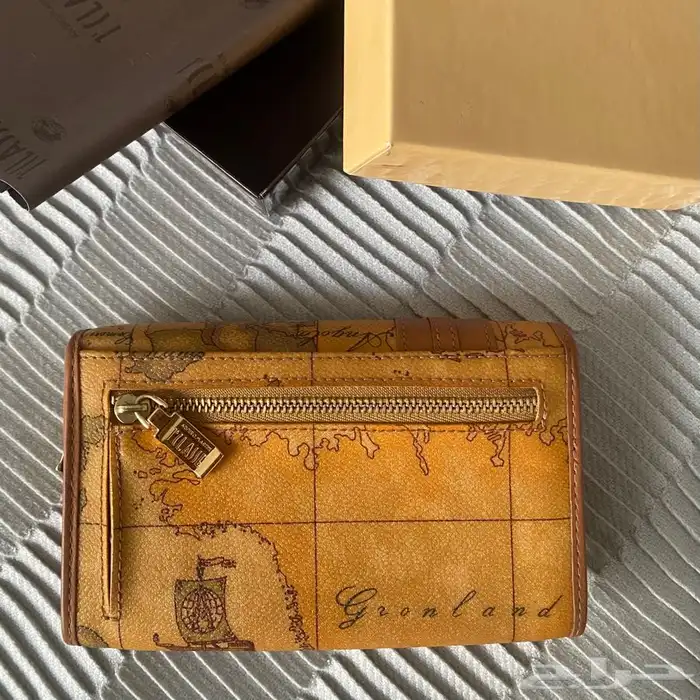 محفظة الفيرو مارتيني 5