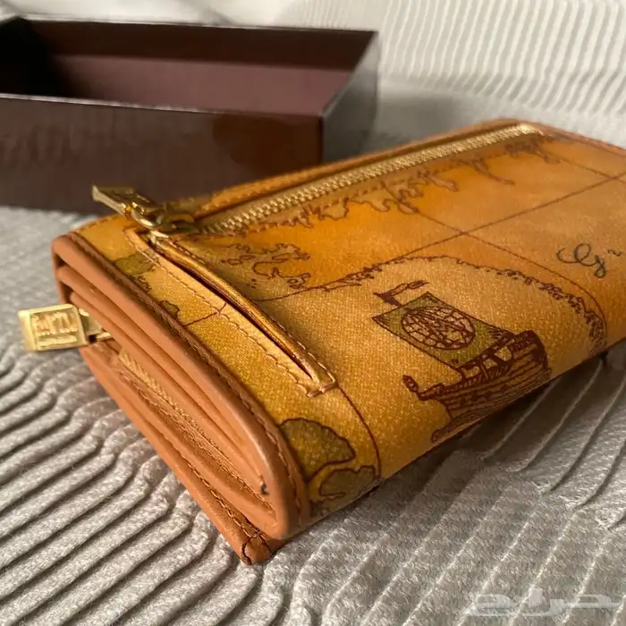 محفظة الفيرو مارتيني 10