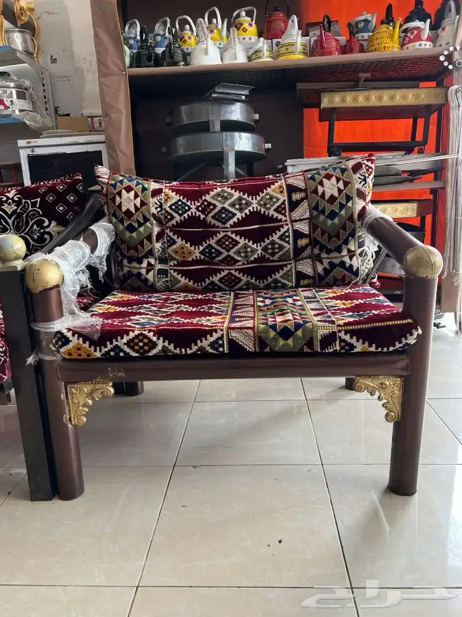 كراسي كويتية جميع الاشكال والنقشات 8