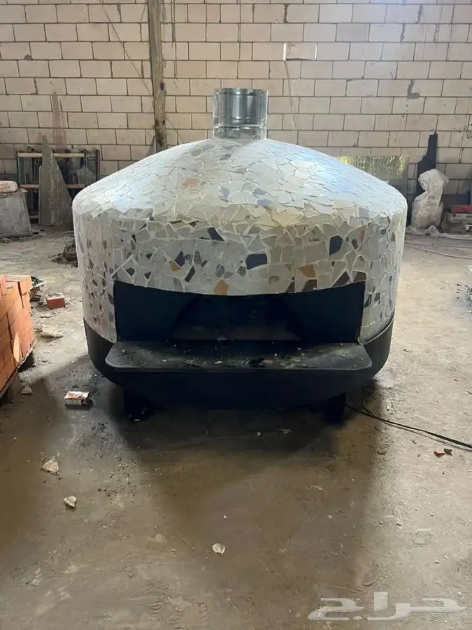 افران معجنات وبيتزا نابولي ايطالية 1