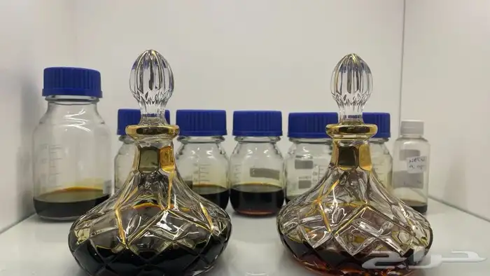 تبي ادهان عود فاخره وصافيه ومميزه ادخل حسابي 1