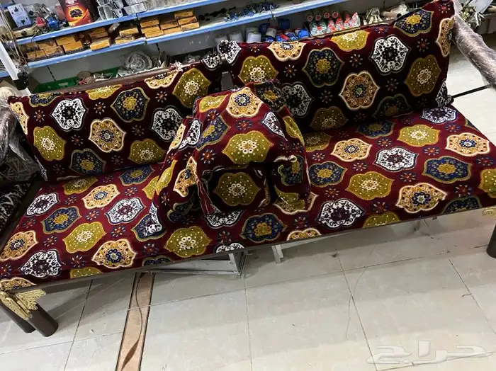 كراسي كويتية جميع الاشكال والنقشات 3