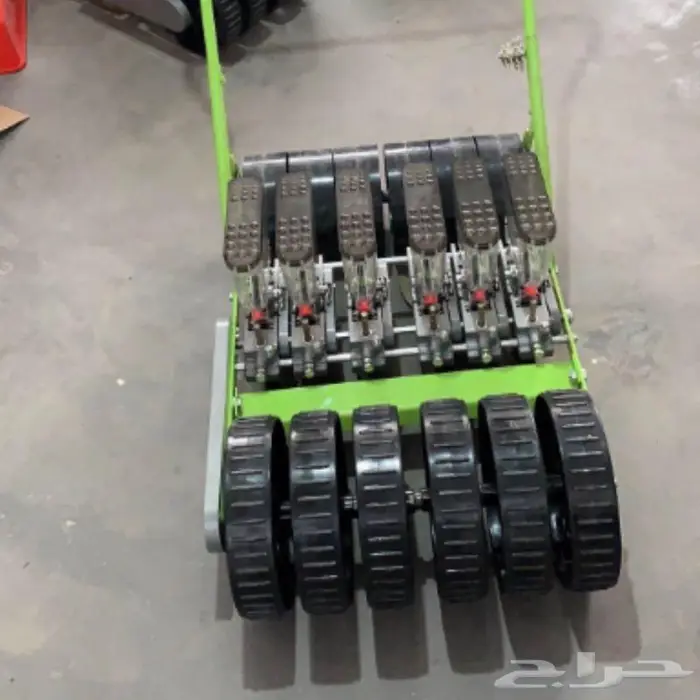 بذارة الة بذر 6 خطوط 1