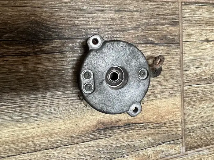 للبيع قطع غيار تويوتا كامري 2014 اصليه وكاله 6