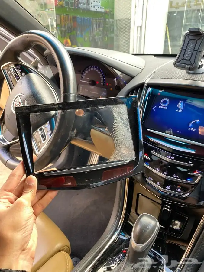 شاشة لمس كاديلاك 2