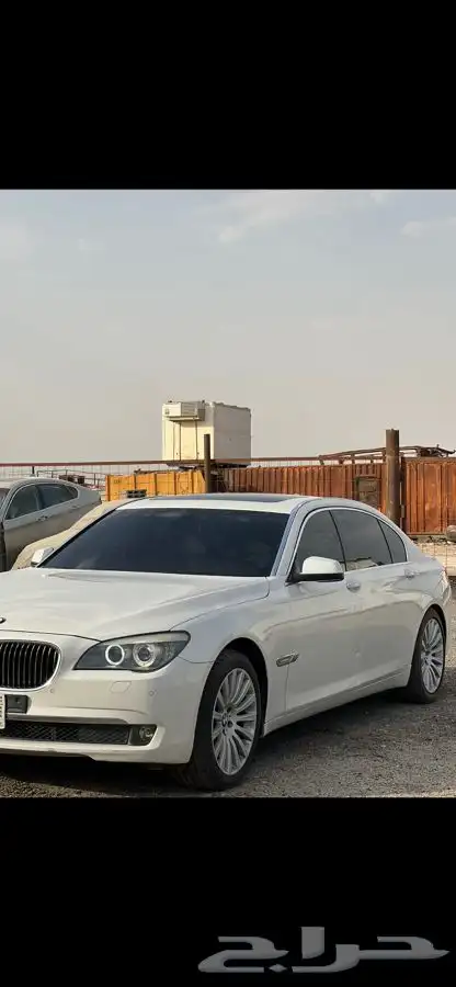 BMW 740 2012 2