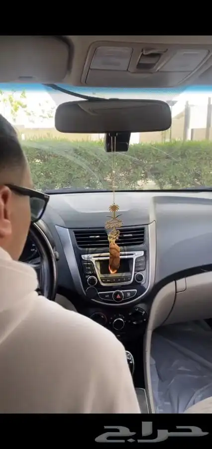 زين سيارتك وسارة من تحب بالاسم بتعليقه دائمه 4