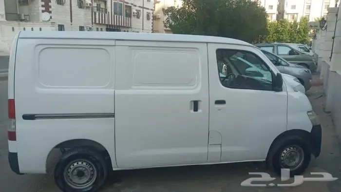 دباب فان بضاعة دايهاتسو للإيجار الشهري 0