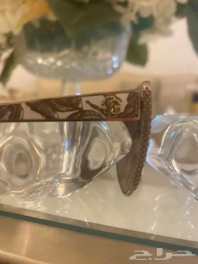 نظارات ماركات عالميه وساعات 1