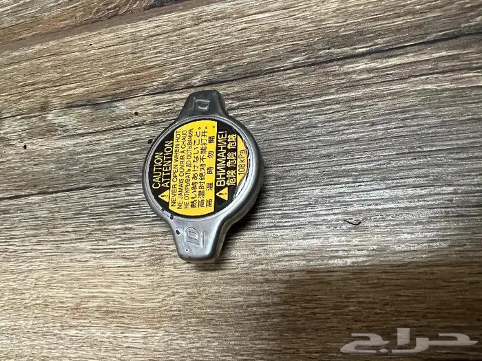 للبيع قطع غيار تويوتا لاندكروزر موديل 2007 18