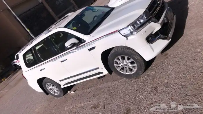 لحي لاندكروزر 2021 4