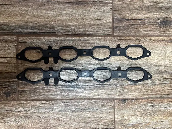 للبيع قطع غيار تويوتا لاندكروزر موديل 2007 15