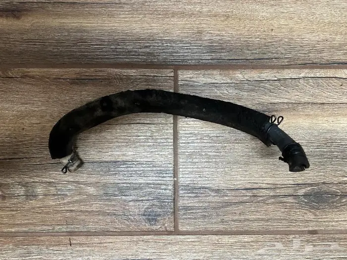 للبيع قطع غيار تويوتا لاندكروزر موديل 2007 13