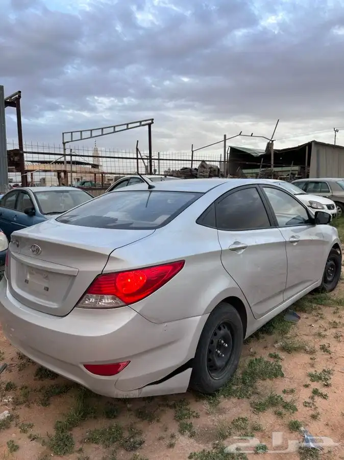 هونداي اكسنت 2016 تشليح 1