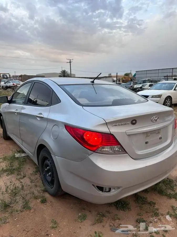 هونداي اكسنت 2016 تشليح 3