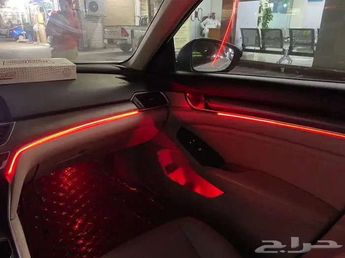 لدداخلي على سيارة اكورد 64لون 3