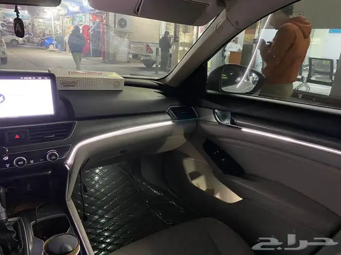 لدداخلي على سيارة اكورد 64لون 0