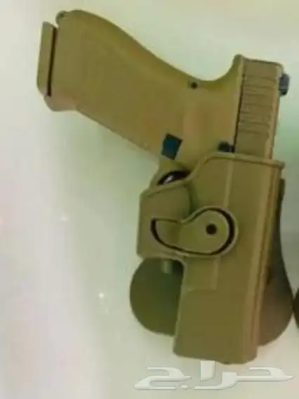 جربات مسدسات وجعب مخازن 10